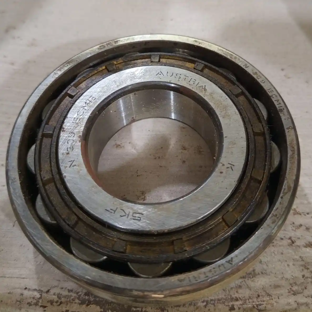 NEEDLE ROLLER BEARING N-309 ECMB  -LOCAL