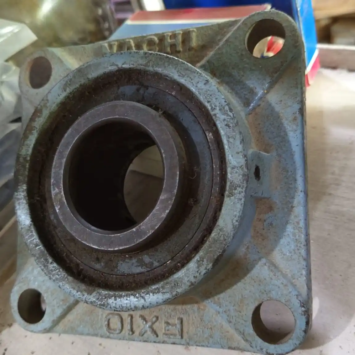 BEARING BLOCK FX-10 W/ BEARING  -LOCAL 