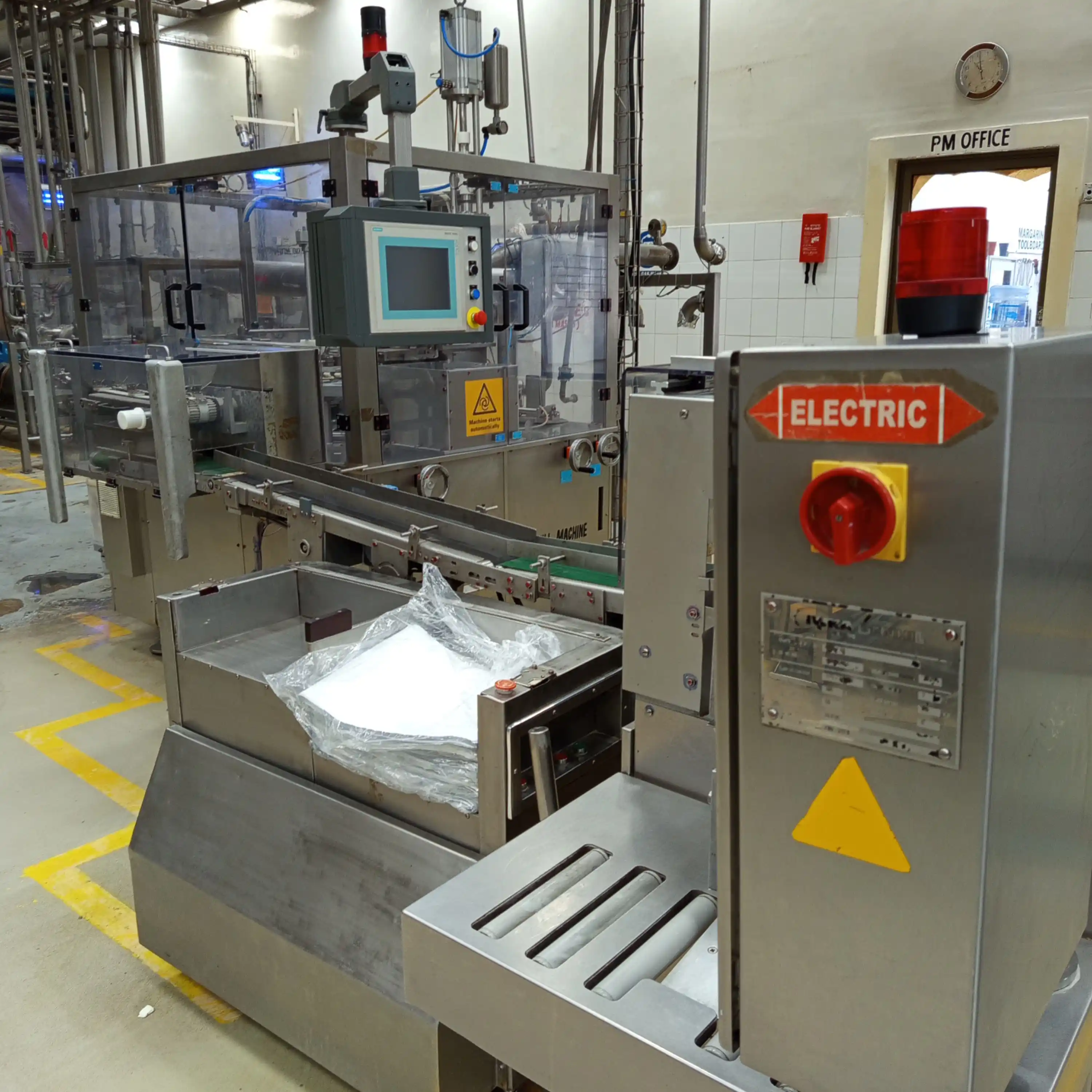 BENHILL MACHINE AND ITS ACCESSORIES